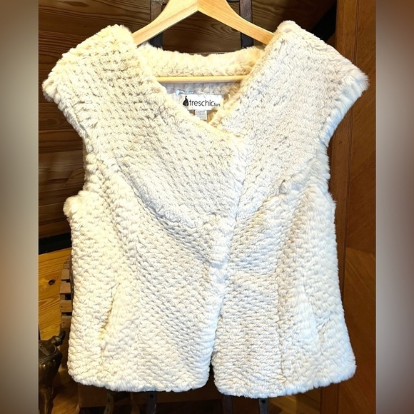 Luxurious Designer Honeycomb Design Genuine Rabbit Fur Vest Ivory Colored - Picture 1 of 13